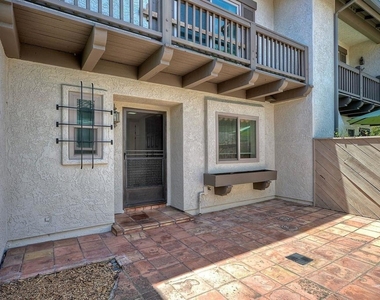 6805 Briarwood Drive - Photo Thumbnail 25