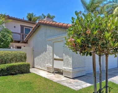 6805 Briarwood Drive - Photo Thumbnail 27