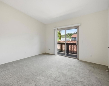 6805 Briarwood Drive - Photo Thumbnail 19