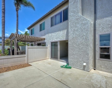 6805 Briarwood Drive - Photo Thumbnail 24