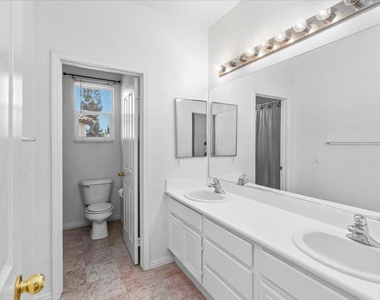 1560 Eden Court - Photo Thumbnail 24