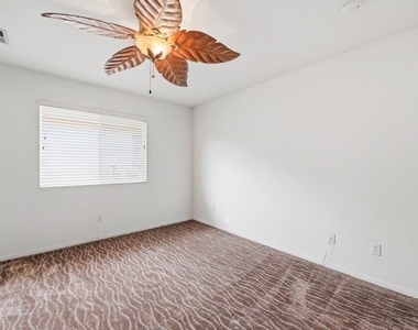 5643 Willowmere Lane - Photo Thumbnail 28