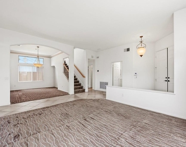 5643 Willowmere Lane - Photo Thumbnail 7