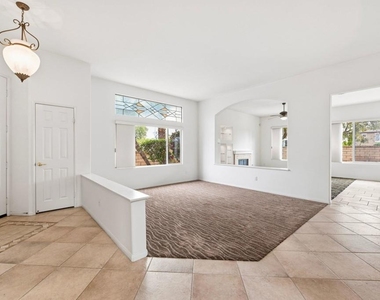5643 Willowmere Lane - Photo Thumbnail 5