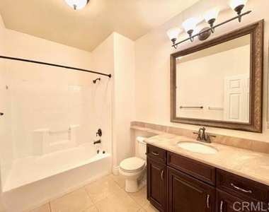 12372 Carmel Country Road - Photo Thumbnail 13