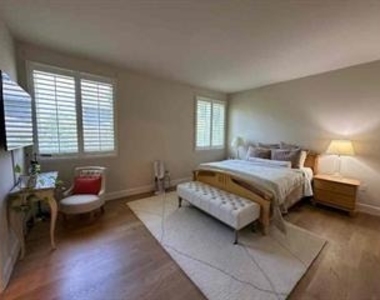 106 Oak Haven Pl - Photo Thumbnail 7