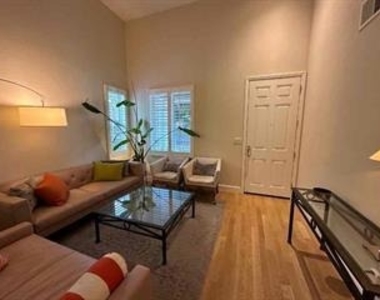 106 Oak Haven Pl - Photo Thumbnail 6