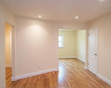 1609 Bonita Avenue - Photo Thumbnail 1