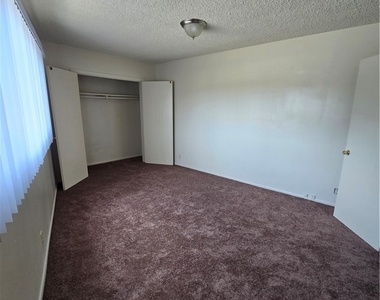 8823 Ocean View - Photo Thumbnail 4