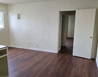 8823 Ocean View - Photo Thumbnail 2