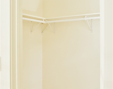 3743 Locke Avenue - Photo Thumbnail 14