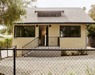 3743 Locke Avenue - Photo Thumbnail 1