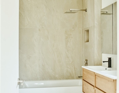 3741 Locke Avenue - Photo Thumbnail 10