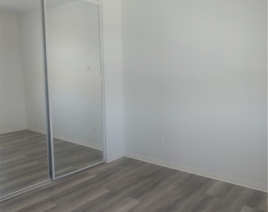 26205 Emily Place - Photo Thumbnail 30