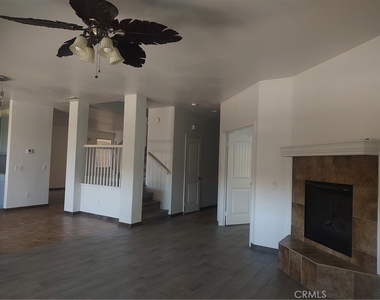 26205 Emily Place - Photo Thumbnail 9
