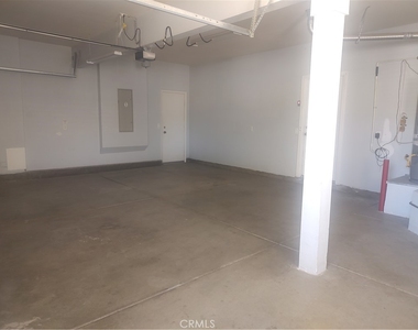 26205 Emily Place - Photo Thumbnail 33