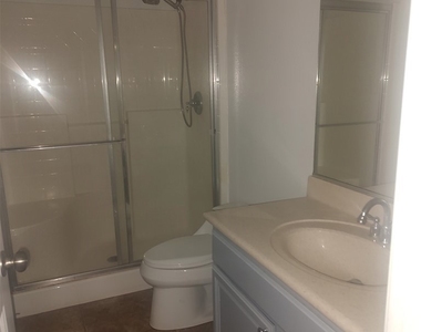26205 Emily Place - Photo Thumbnail 17