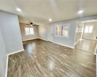 3085 Kathleen Street - Photo Thumbnail 1