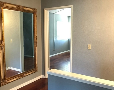 964 Summitridge Drive - Photo Thumbnail 7