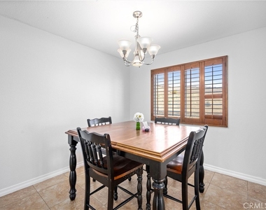 10703 Valley Drive - Photo Thumbnail 9