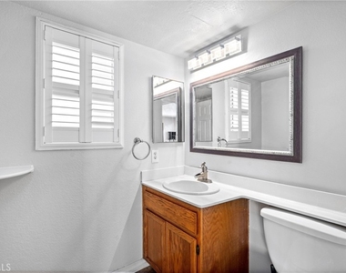 10703 Valley Drive - Photo Thumbnail 19