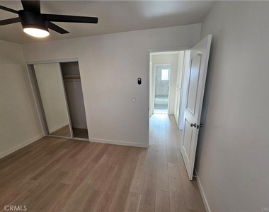 554 E Hurst - Photo Thumbnail 5