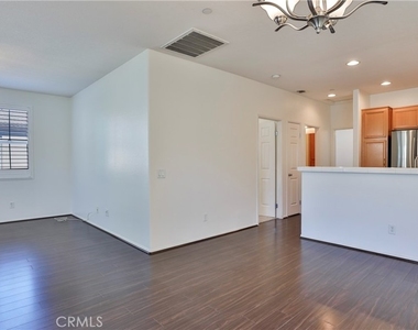 6934 Castor Street - Photo Thumbnail 11