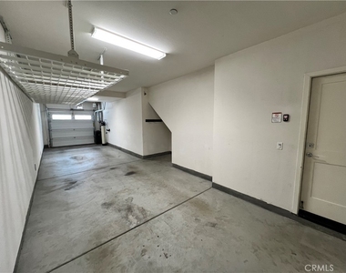 9046 Garvey - Photo Thumbnail 28