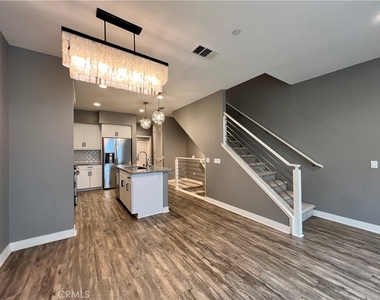 9046 Garvey - Photo Thumbnail 17