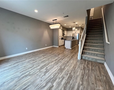 9046 Garvey - Photo Thumbnail 8