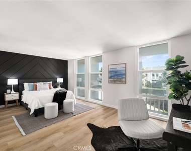 16435 Harbour Lane - Photo Thumbnail 22