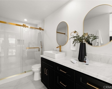 16435 Harbour Lane - Photo Thumbnail 19