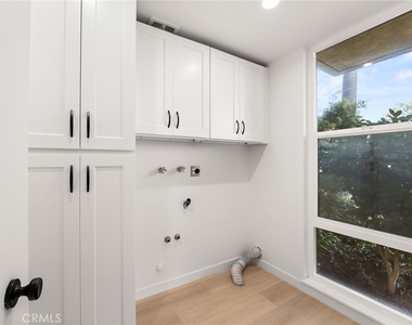 16435 Harbour Lane - Photo Thumbnail 14