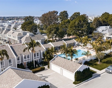 16435 Harbour Lane - Photo Thumbnail 37