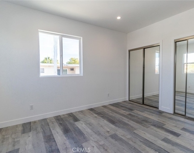 5144 Riverton - Photo Thumbnail 12