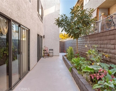 835 E Lomita - Photo Thumbnail 3