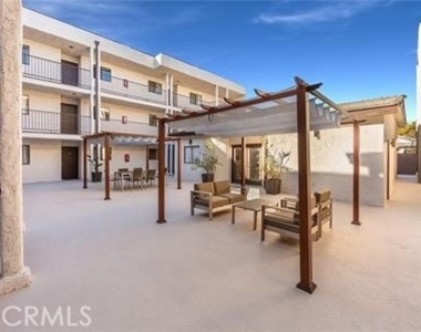 835 E Lomita - Photo Thumbnail 1