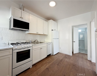 2629 1/2 Granada Street - Photo Thumbnail 1