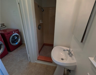 582 N Sunnyslope - Photo Thumbnail 21