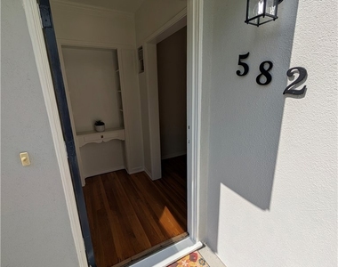 582 N Sunnyslope - Photo Thumbnail 3