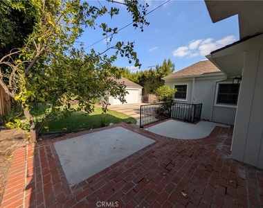 582 N Sunnyslope - Photo Thumbnail 63