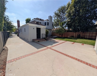 582 N Sunnyslope - Photo Thumbnail 58