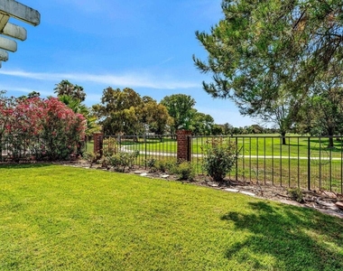 2451 Cherry Hills Drive - Photo Thumbnail 37