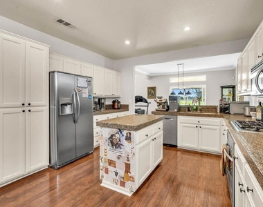 2451 Cherry Hills Drive - Photo Thumbnail 13