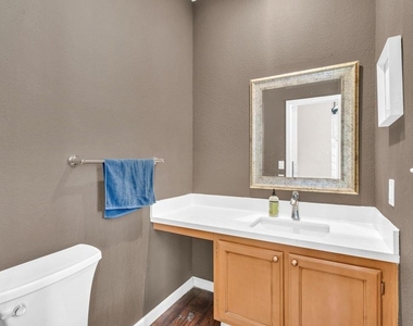 2451 Cherry Hills Drive - Photo Thumbnail 17