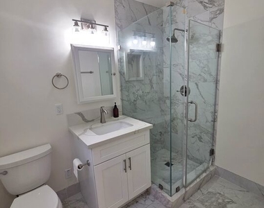 1449 Butler Ave - Photo Thumbnail 6