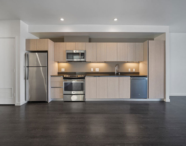 5800 Harold Way - Photo Thumbnail 1