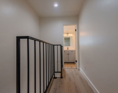 2757 Andreo Avenue - Photo Thumbnail 16