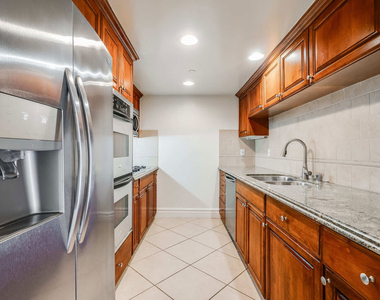 8610 Chalmers Drive - Photo Thumbnail 4