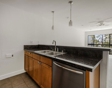 10982 Roebling Avenue - Photo Thumbnail 13